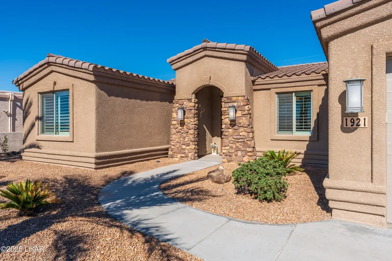 1921 Felicidad Dr, Lake Havasu City, AZ 86404, Desert Hills, Arizona, United States. - Photo 89