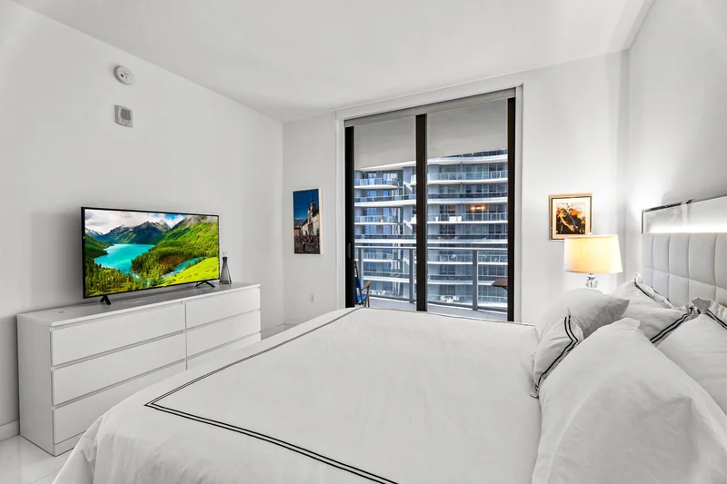 1010 Brickell Ave Unit# 4206, Miami, FL 33131, Miami, Florida, United States. - Photo 10