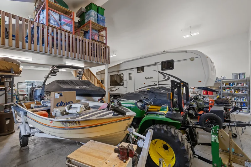 2705 W Creighton Drive, Flagstaff, Arizona, United States. - Photo 23