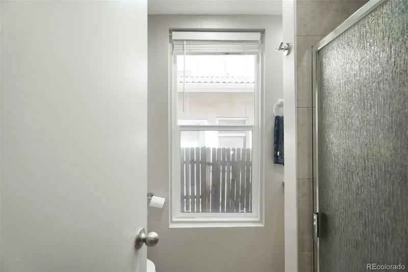 946 N Washington Street, Denver, Colorado, United States. - Photo 23