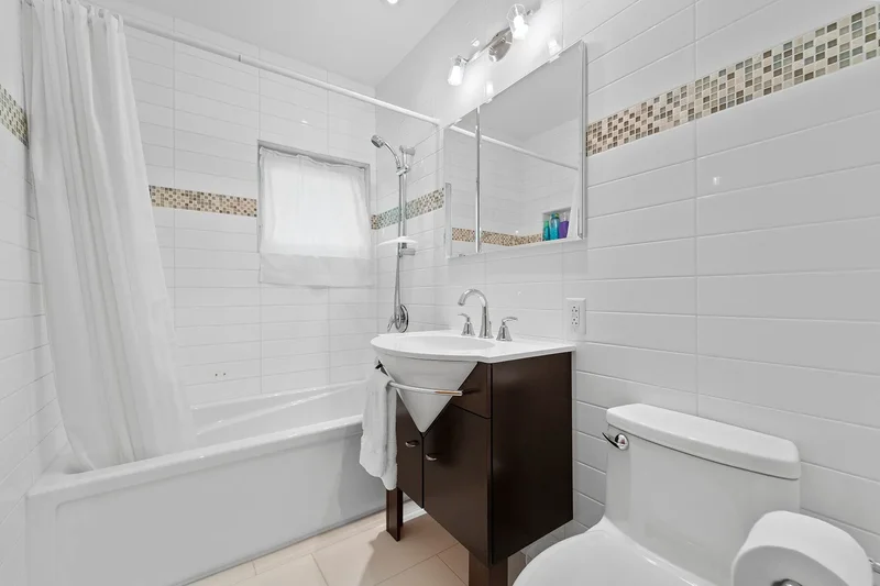 281 Rue de la Grande-Corniche, Sainte-Adèle, QC J6Z4K4, Sainte-Adèle, Quebec, Canada. - Photo 37