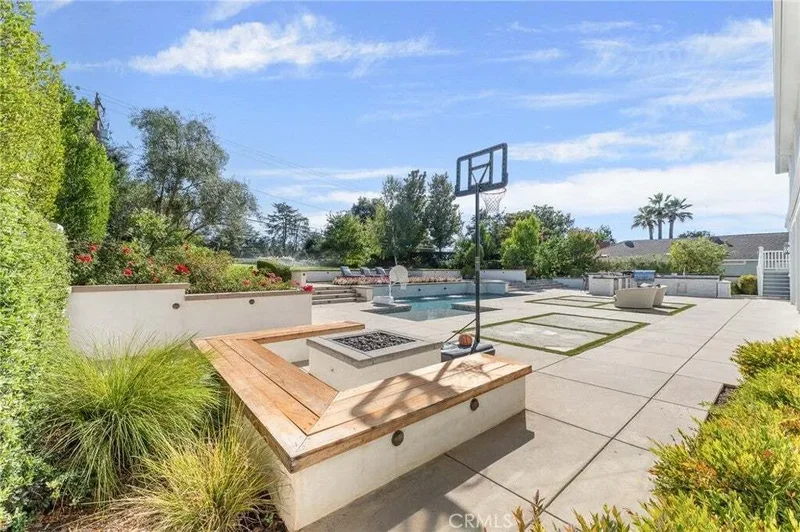 546 E Mariposa Drive, Redlands, CA 92373, Redlands, California, United States. - Photo 56