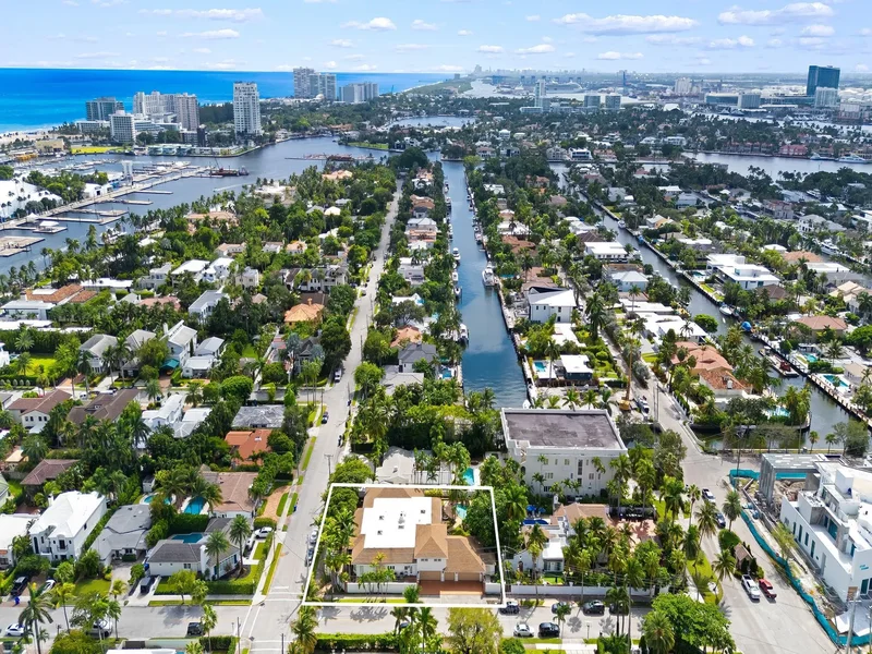 401 SE 26th Ave, Fort Lauderdale, Florida, United States. - Photo 16