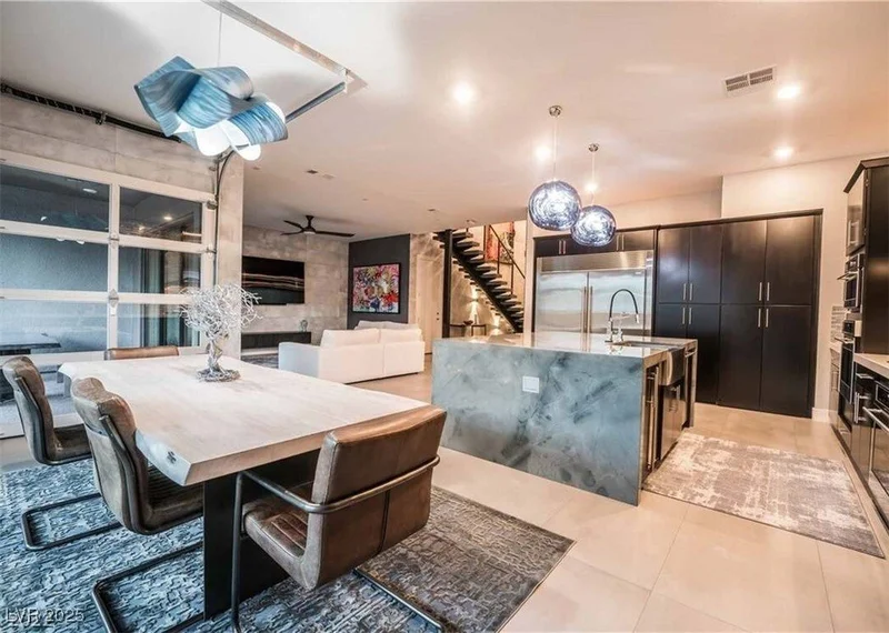 10337 Green Ember Drive, Las Vegas, Nevada, United States. - Photo 11