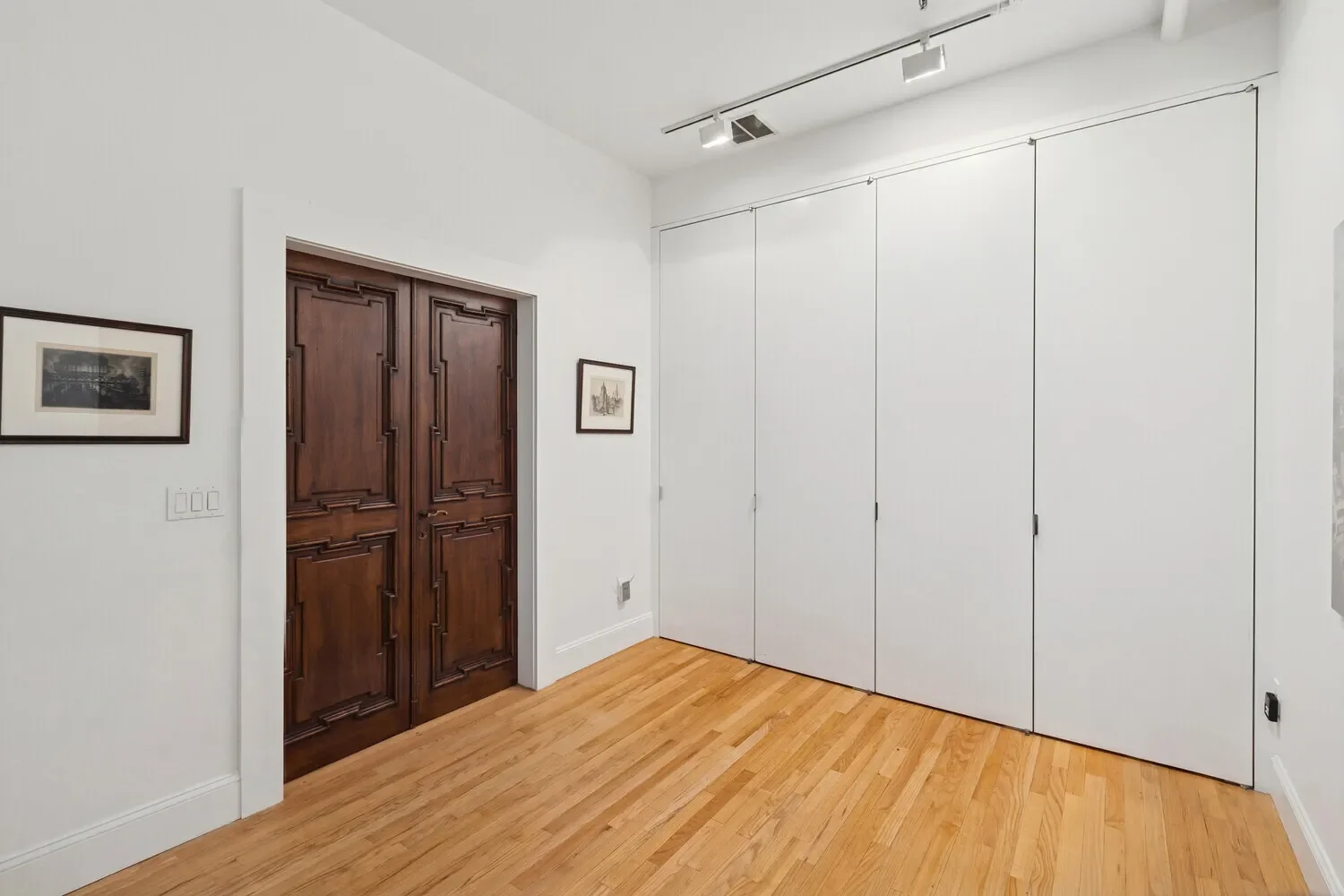 Gallery photo 12