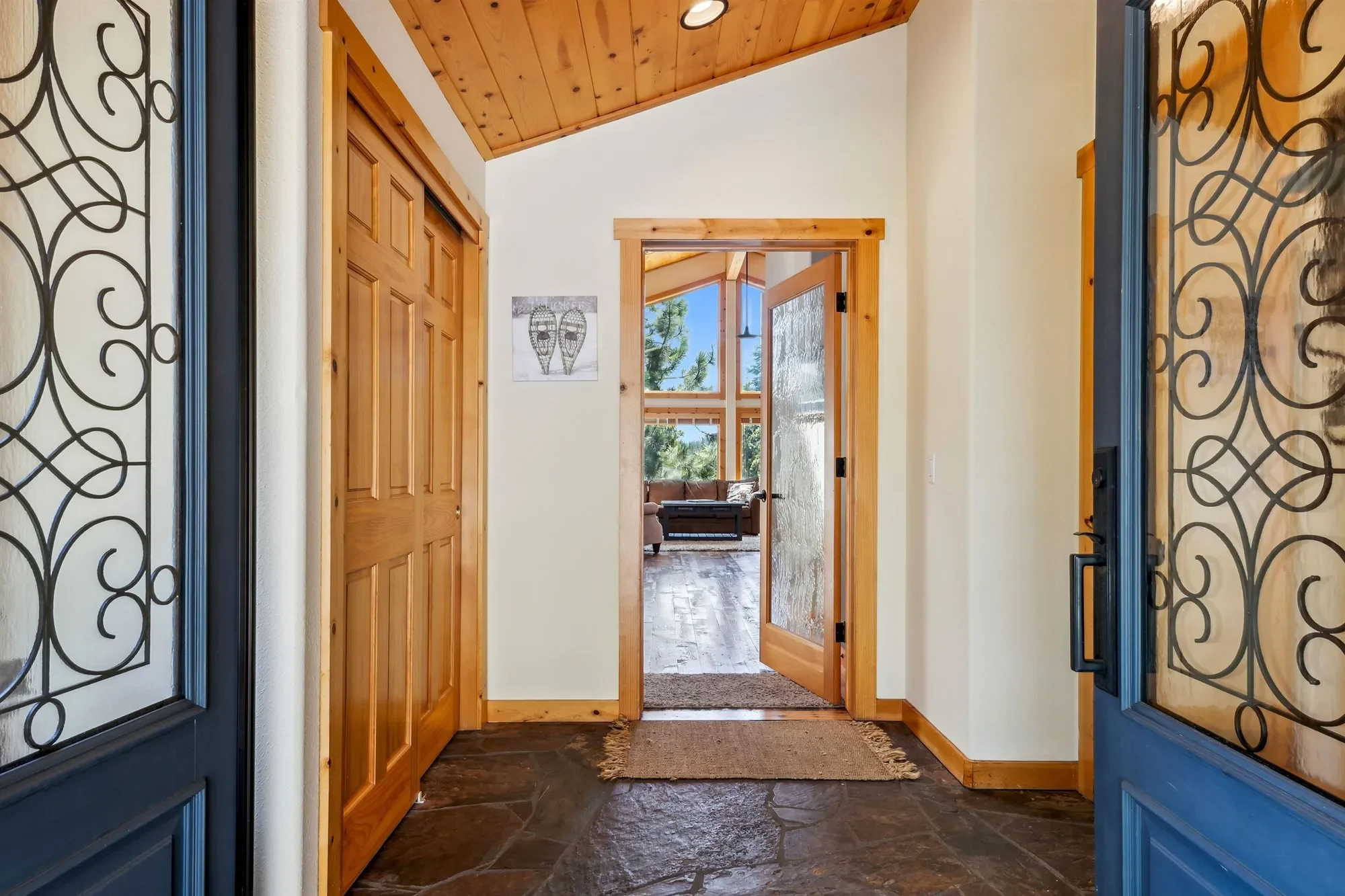 12391 Stockholm Way, Truckee, California, United States. - Photo 6
