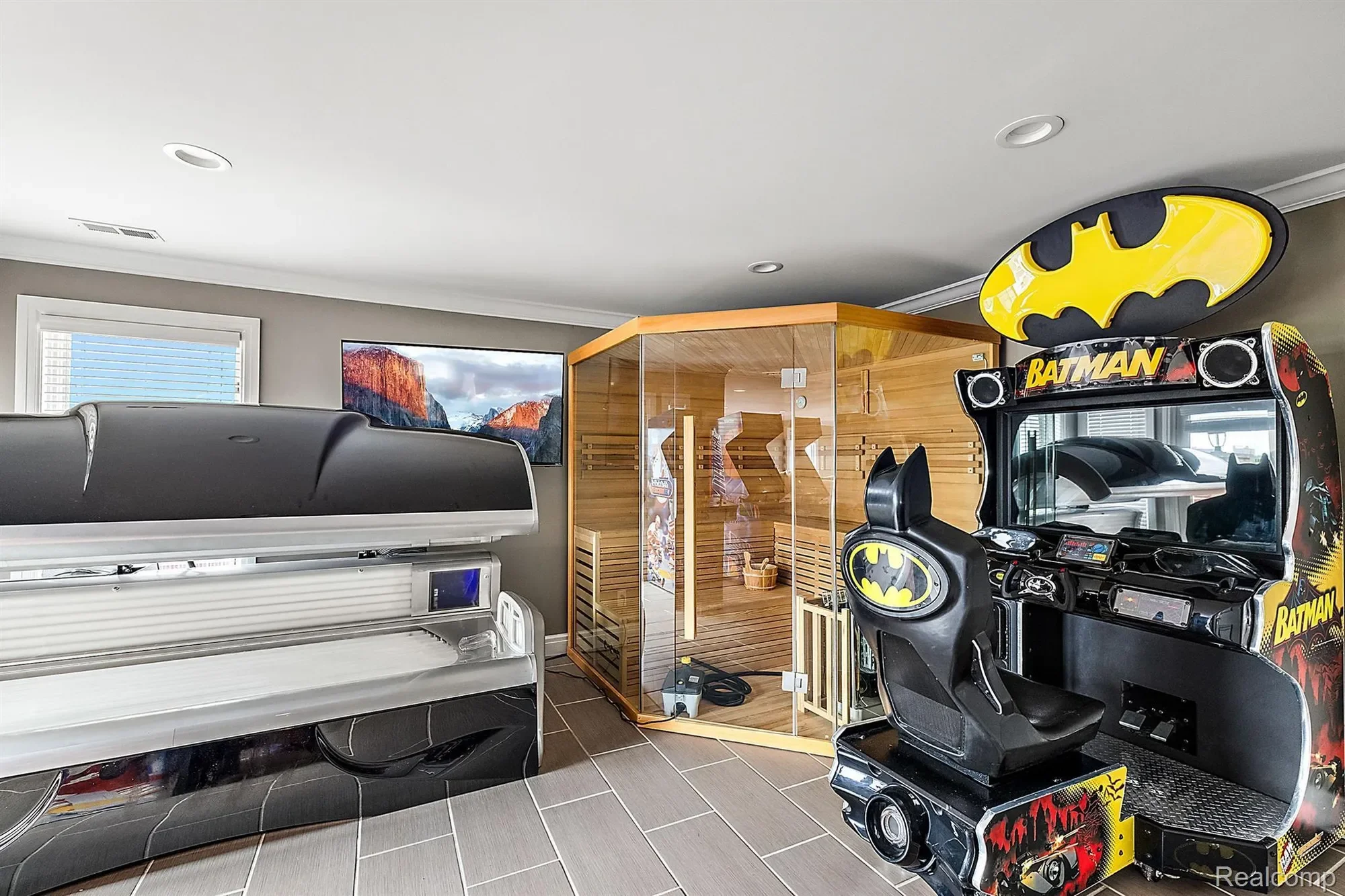 18 SAND BAR Lane, Detroit, MI 48214, Detroit, Michigan, United States. - Photo 32