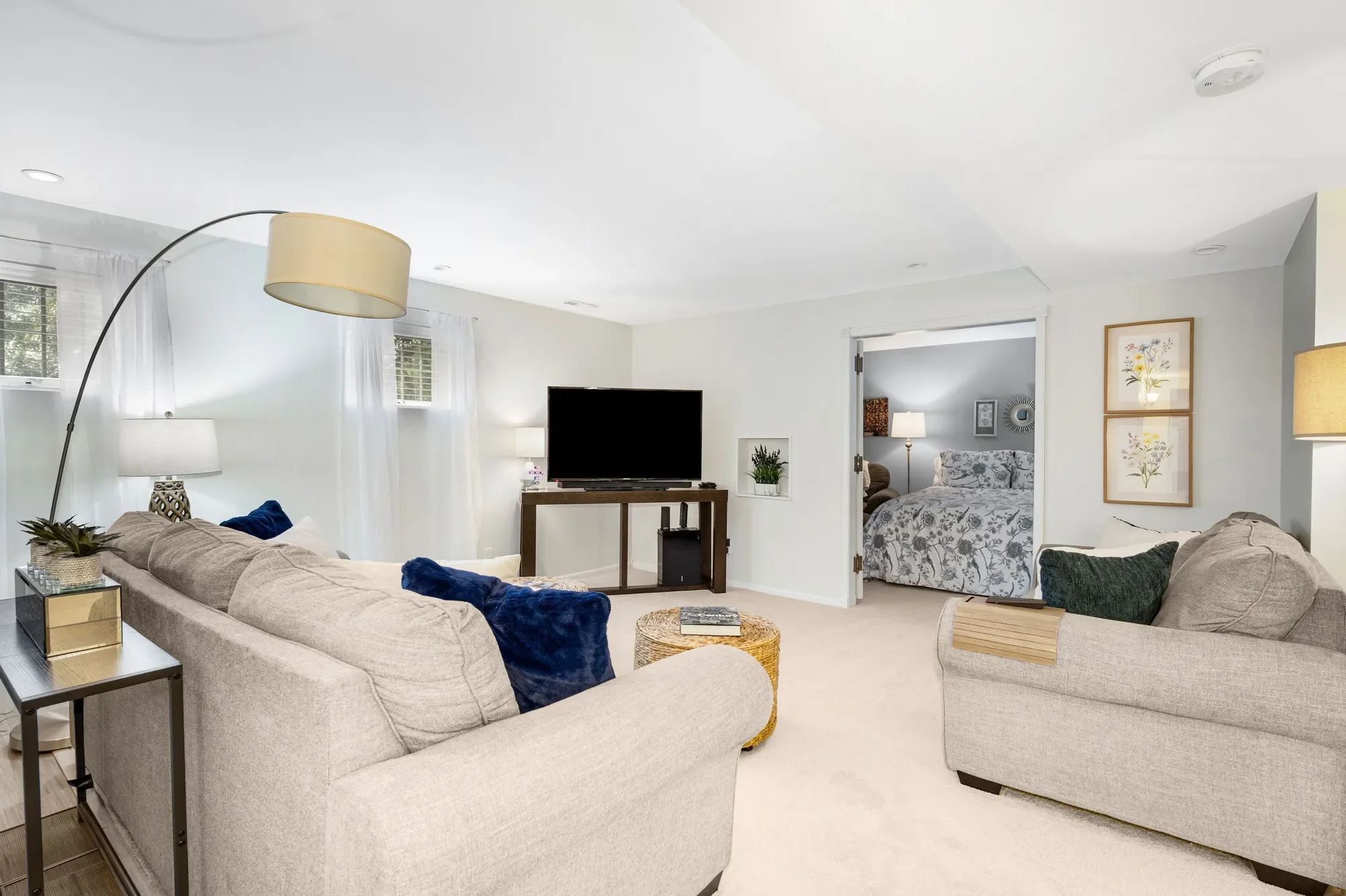 317 E Walnut Street , Hinsdale, IL 60521, Hinsdale, Illinois, United States. - Photo 3