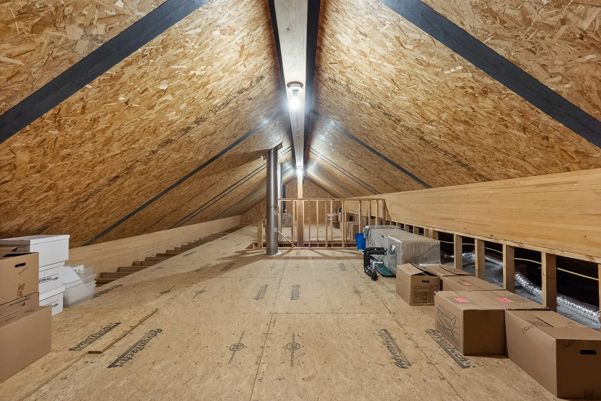 24200 E Hancock Rd , Flintstone, MD 21530, Flintstone, Maryland, United States. - Photo 66