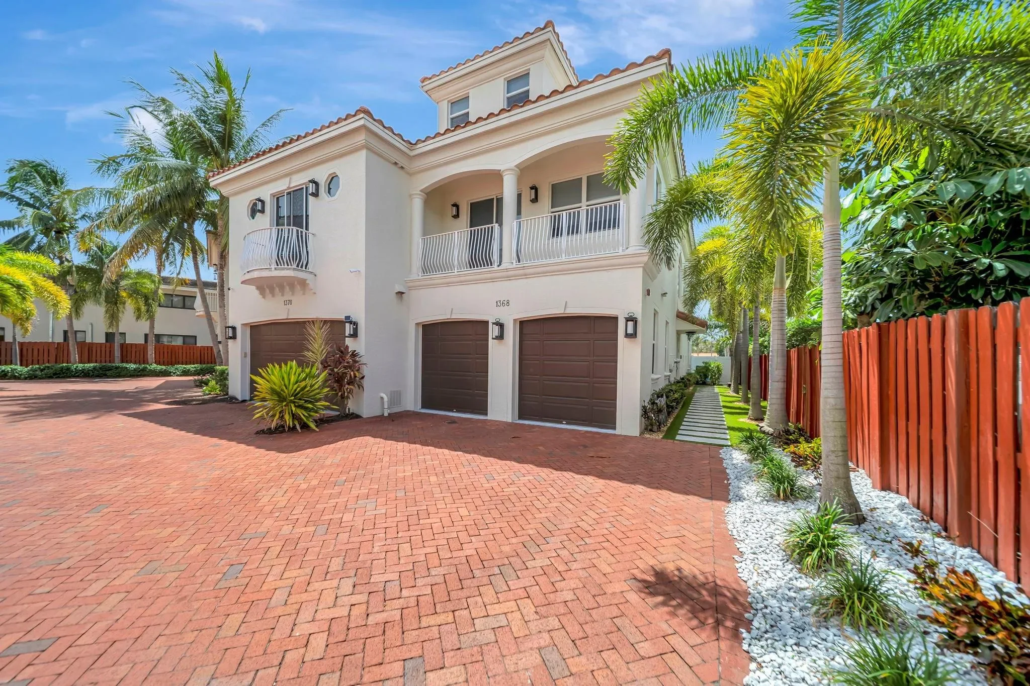 1368 BAYVIEW DR, Fort Lauderdale, Florida, United States. - Photo 52