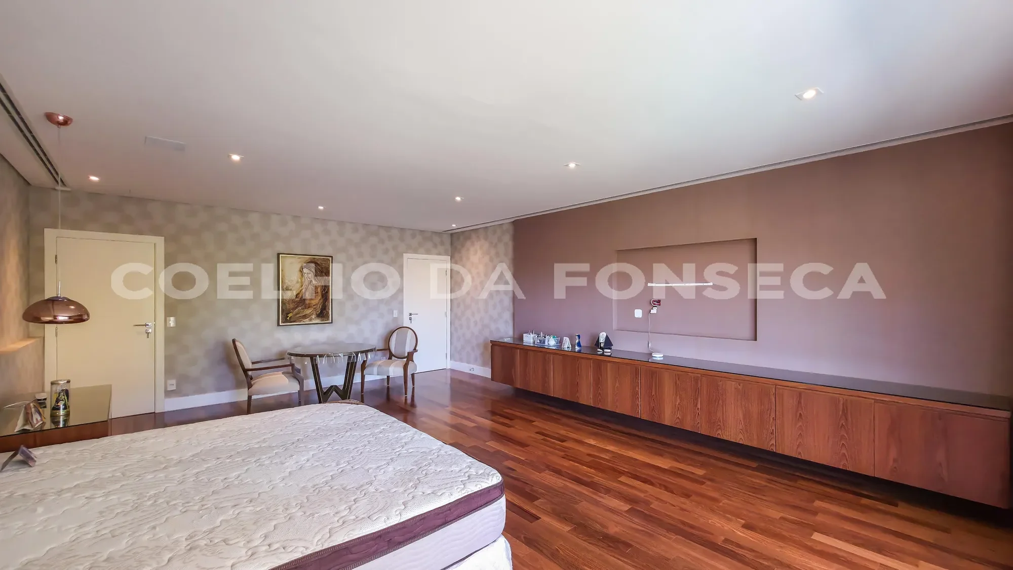 Gallery photo 11
