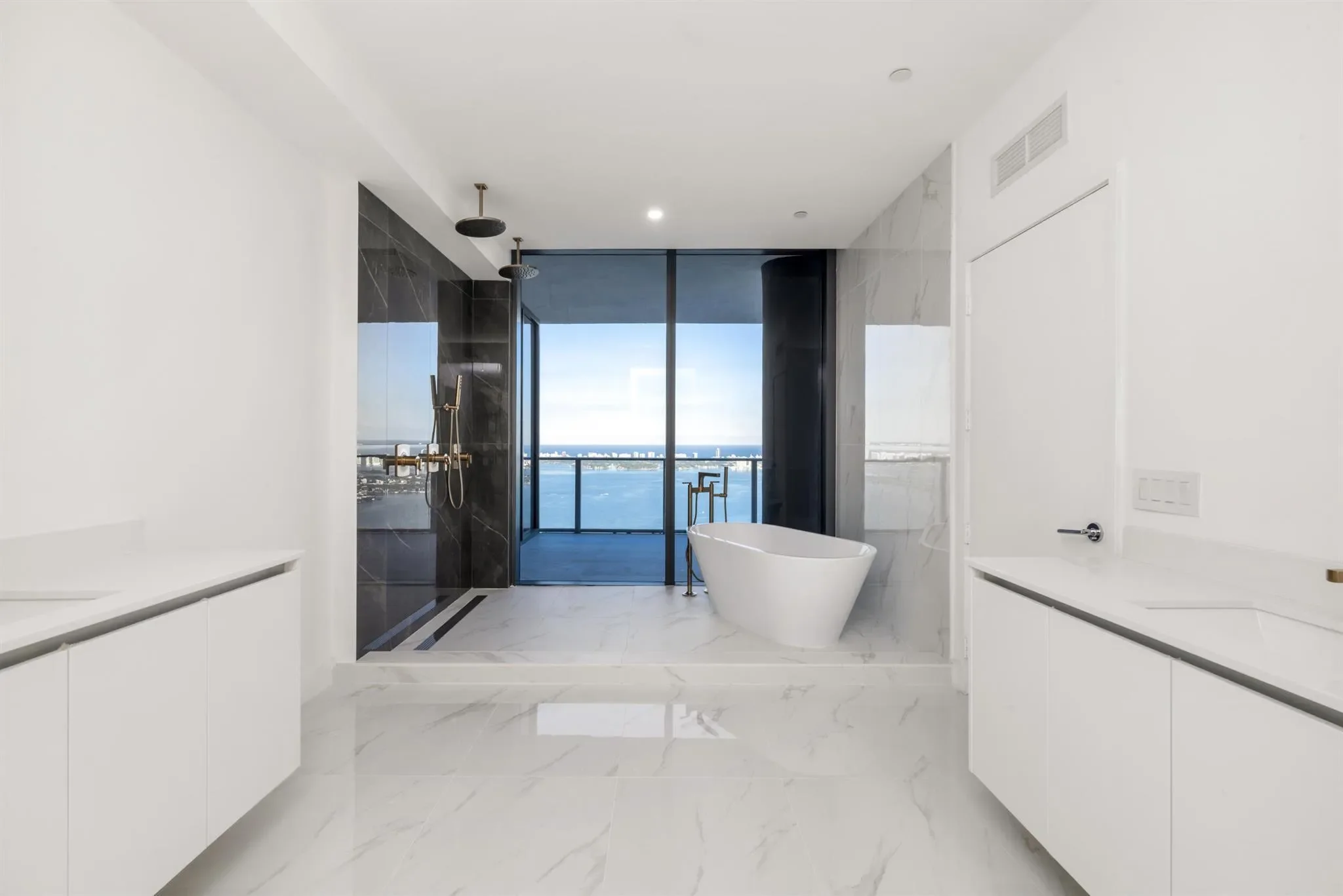 700 NE 24th Street Penthouse Mansion-6003, Miami, Florida, United States. - Photo 12