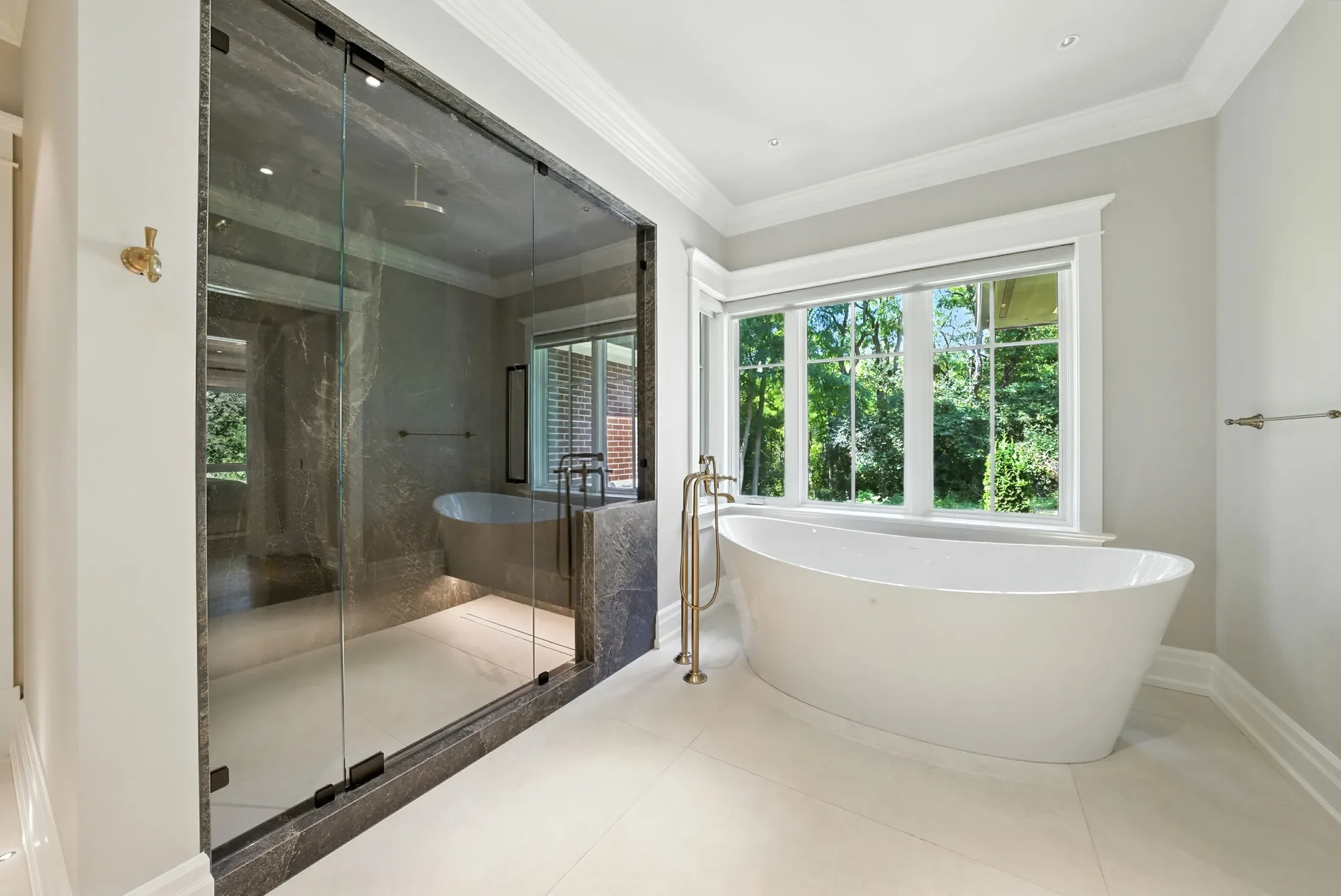Gallery photo 5