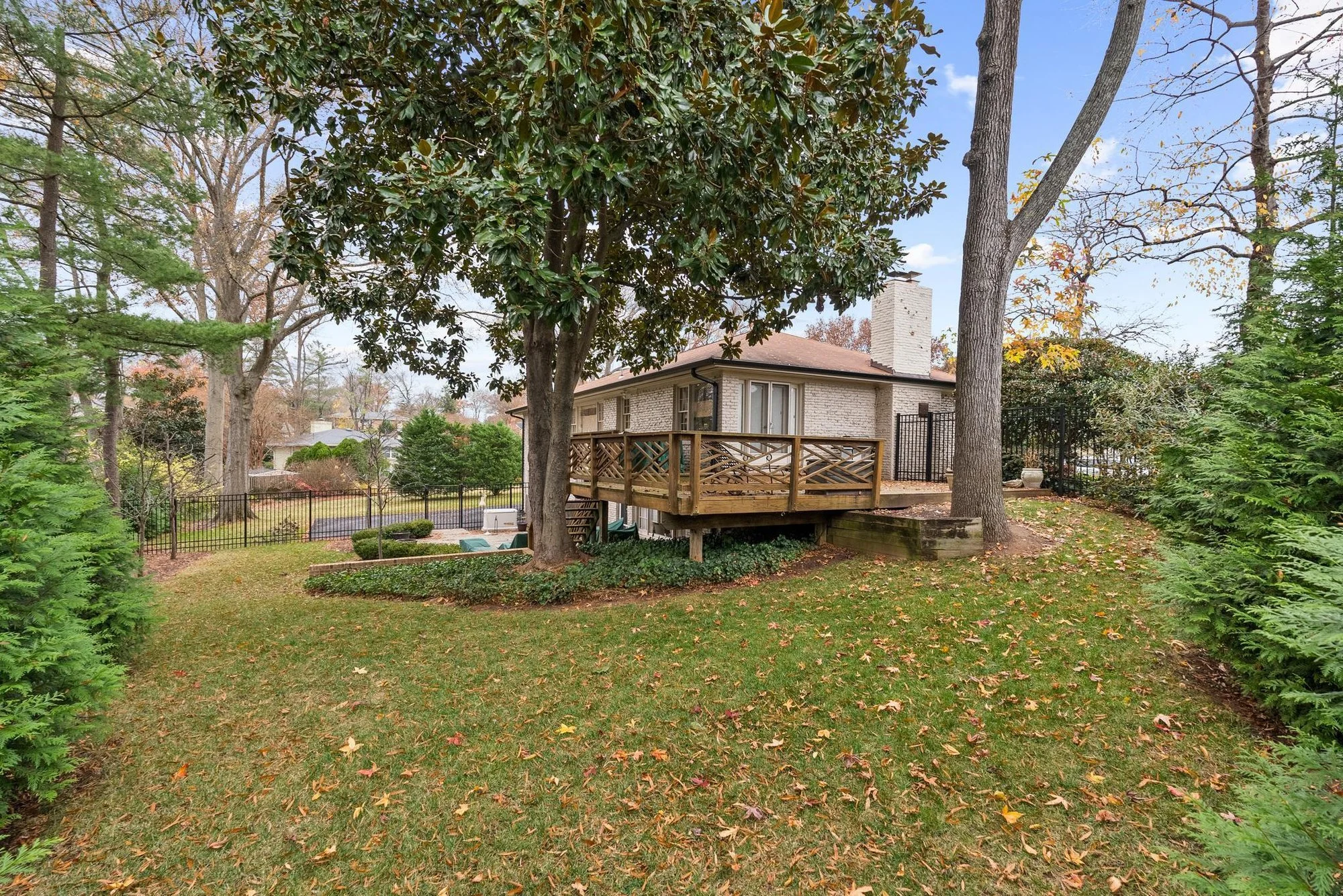 1101 Gatewood Drive , Alexandria, DC 22307, Belle Haven, Virginia, United States. - Photo 12