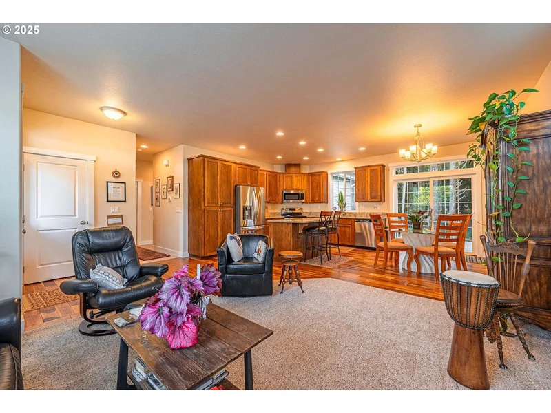 4161 SE Inlet Ave, LincolnCity, OR 97367, Lincoln City, Oregon, United States. - Photo 3