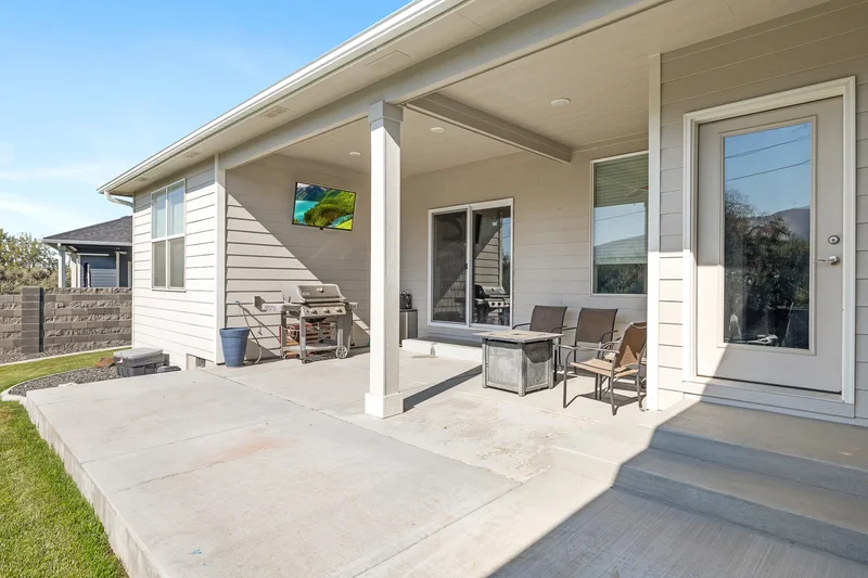 1035 Badger Valley Way, Richland, WA 99352, Richland, Washington, United States. - Photo 40