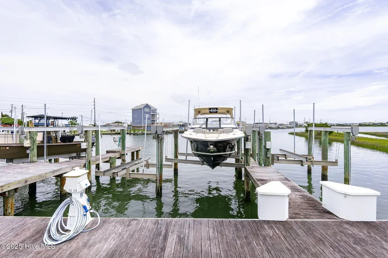 212 Old Causeway Road #107 Morgan Creek Landing, Beaufort, NC 28516, Beaufort, North Carolina, United States. - Photo 11