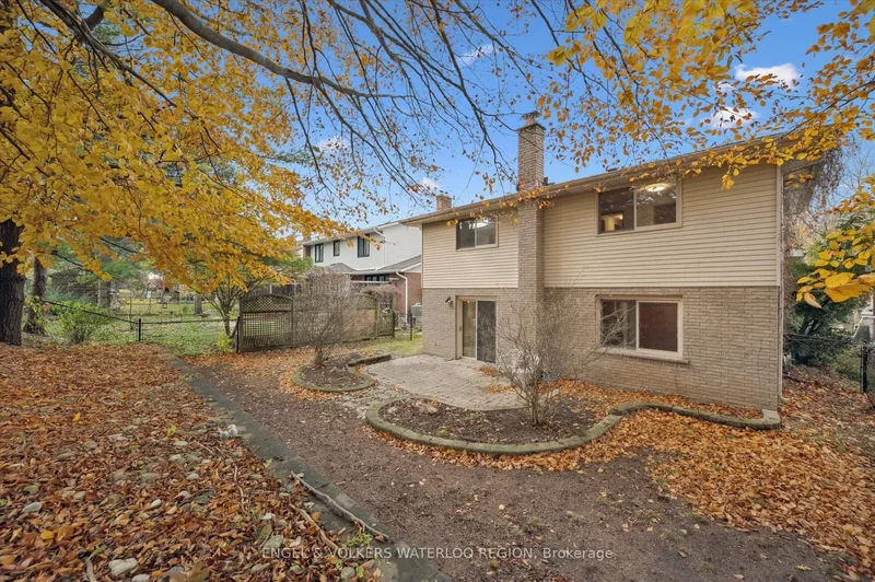 131 Woodbend Crescent, Waterloo, Ontario, Canada. - Photo 12