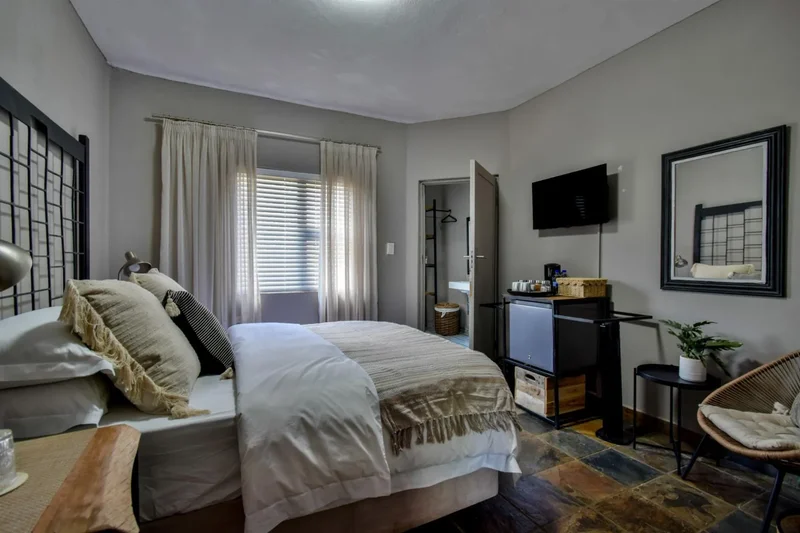 713 Ilona Street,
Rietvlei View Country Estates,
Pretoria,
Gauteng, Pretoria, Gauteng, South Africa. - Photo 20