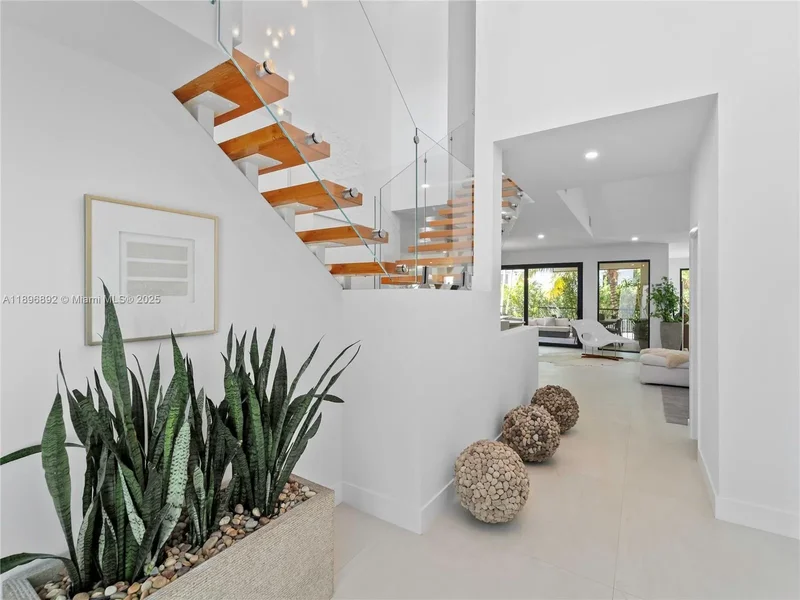 Townhouse in Coconut Grove
