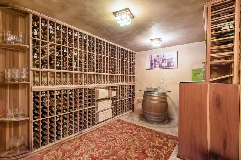 1 Thyme Place , Rancho Palos Verdes, CA 90275, Rolling Hills, California, United States. - Photo 25