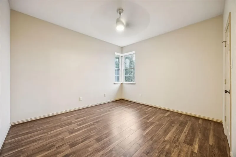 8315 Thornridge Drive, North Richland Hills, Texas, United States. - Photo 34