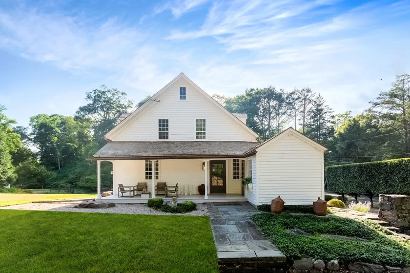 1135 Mill Hill Road, Fairfield, Connecticut, United States. - Photo 4