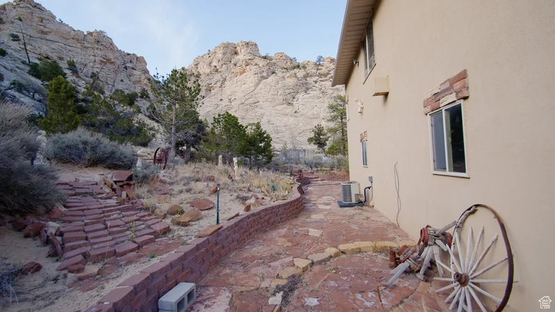 897 E COCKS COMB DR, Grover, Utah, United States. - Photo 11