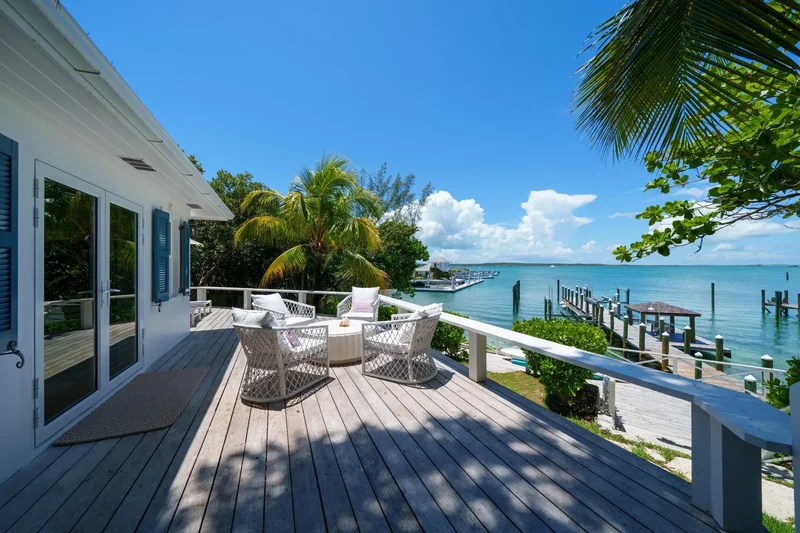 Harbour Island Waterfront Cottages, Triana Shores, Harbour Island, HI, Dunmore Town, Harbour Island, The Bahamas. - Photo 12