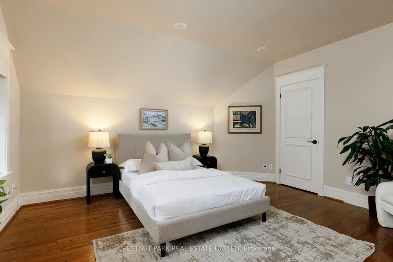 20 McKenzie Avenue, Toronto, Ontario, Canada. - Photo 33