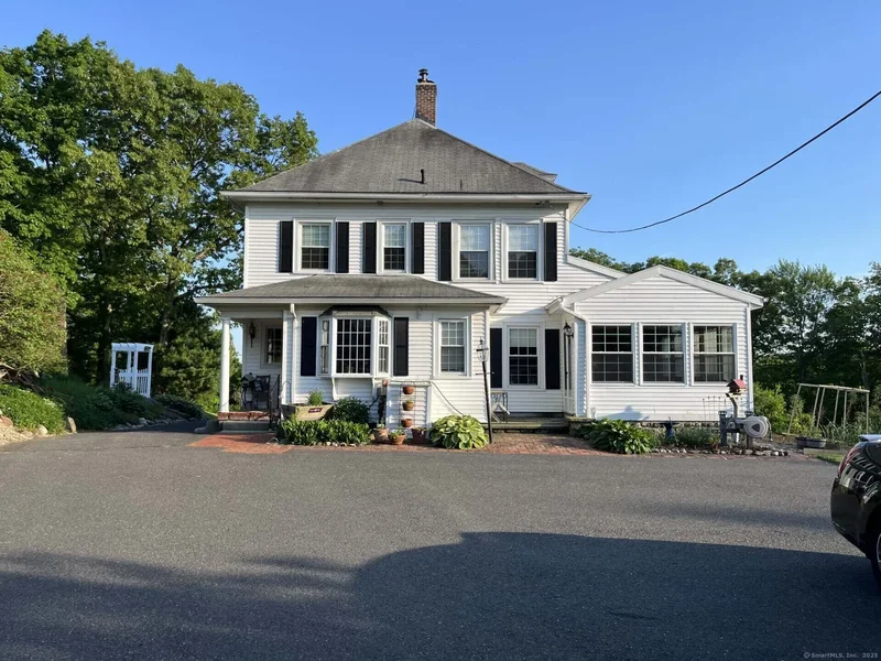 126 Colonial Avenue, Middlebury, CT 06762, Middlebury, Connecticut, United States. - Photo 10