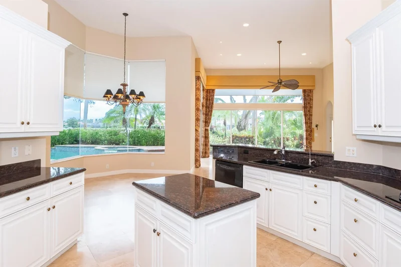 8421 Egret Lakes Lane, Loxahatchee, Florida, United States. - Photo 11