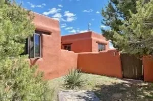 54 Rons Road, Santa Fe, NM 87508, Santa Fe, New Mexico, United States. - Photo 66