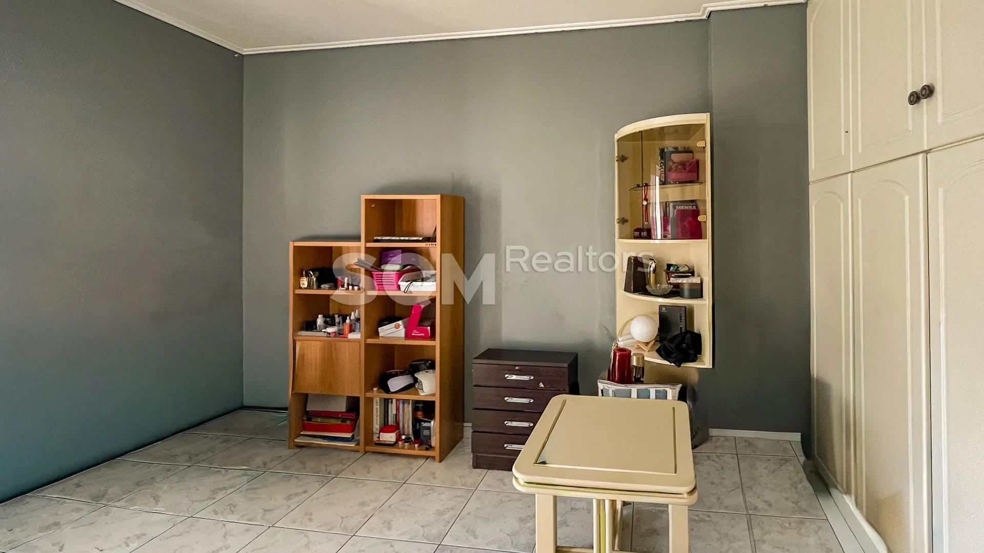 Gallery photo 2