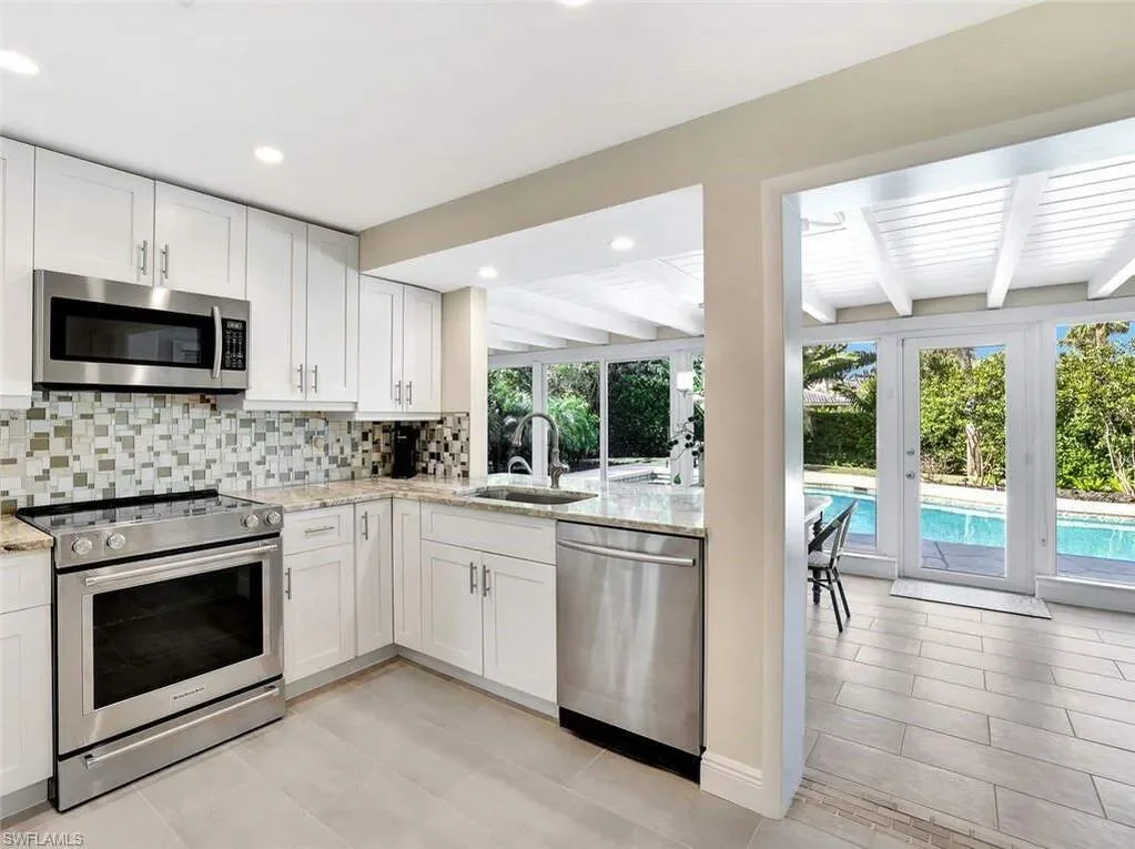 79 Burning Tree DR, Naples, FL, 34105, USA, Naples, Florida, United States. - Photo 3