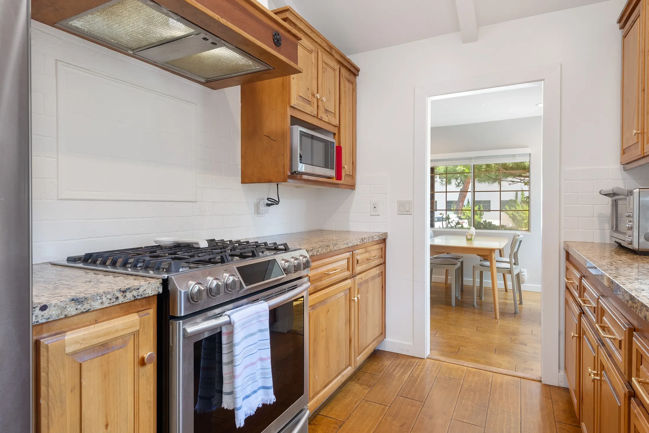 26357 Hillcrest Avenue , Lomita, CA 90717, Lomita, California, United States. - Photo 6