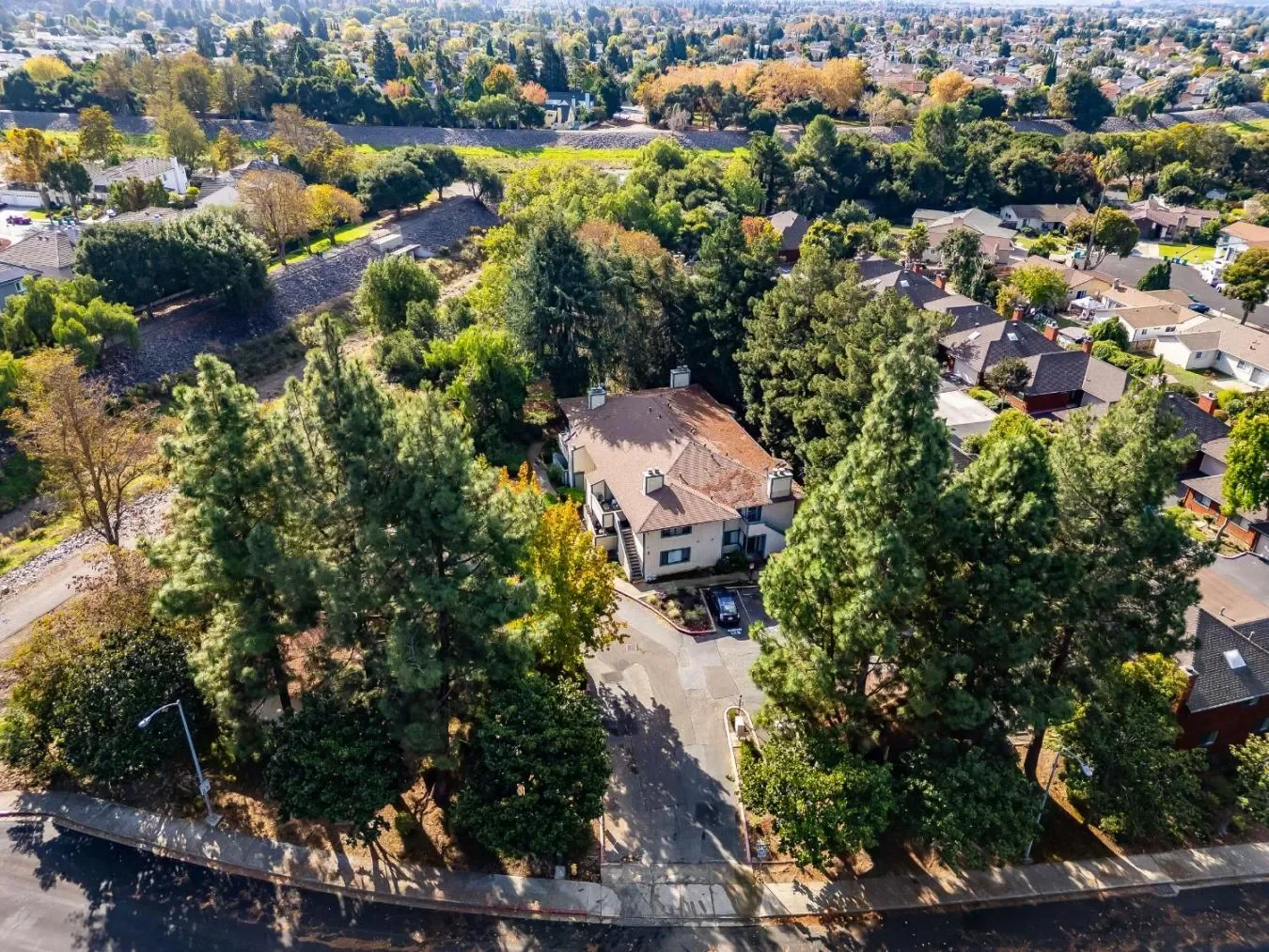 2623 Copa Del Oro Drive, Union City, California, United States. - Photo 24