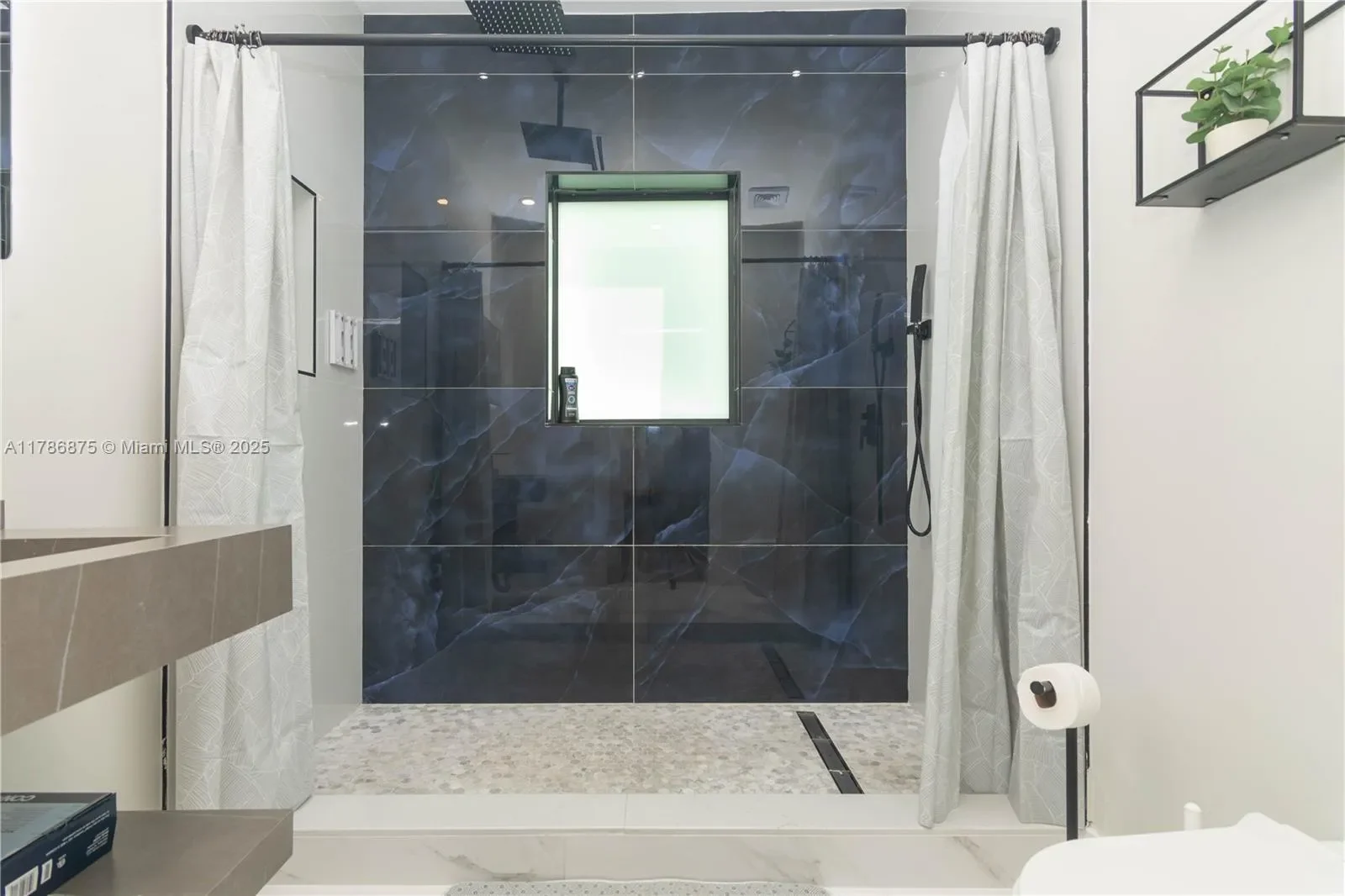 2360 SW 12th St, Miami, Florida, United States. - Photo 34