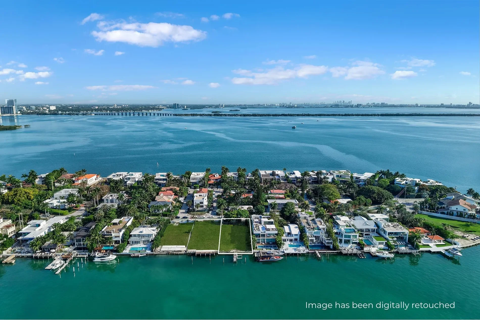 1350 S Venetian Way, Miami Beach, Florida, United States. - Photo 11