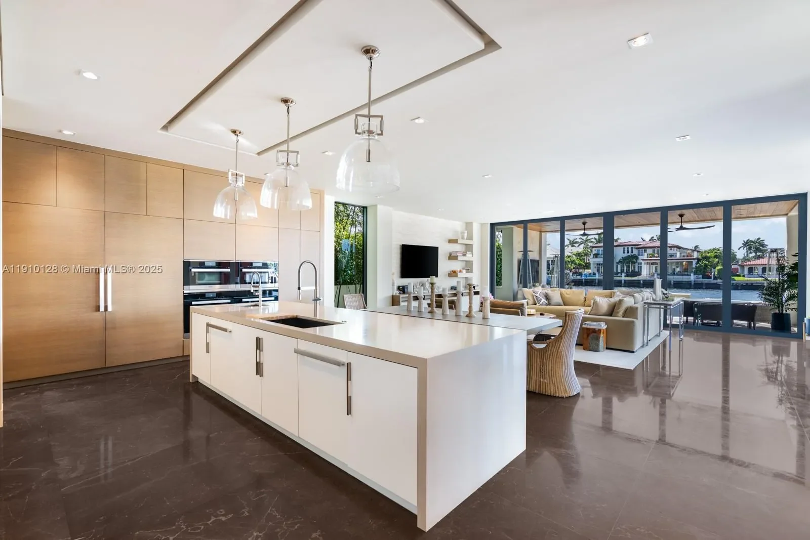 1175 Spanish River Rd, Boca Raton, Florida, United States. - Photo 1