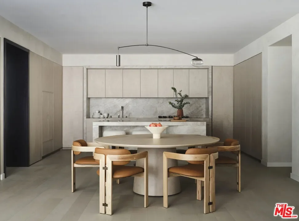 9200 Wilshire Blvd 203E, Beverly Hills, California, United States. - Photo 17