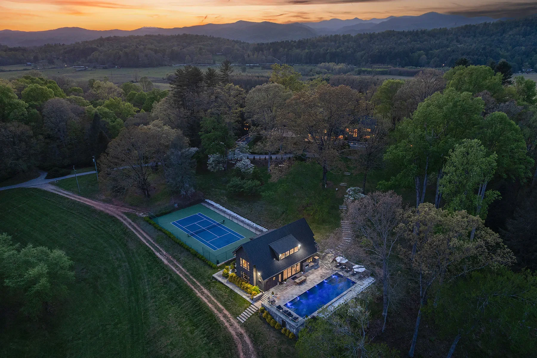 3903 Island Ford Road, Brevard, NC 28712, Brevard, North Carolina, United States. - Photo 2