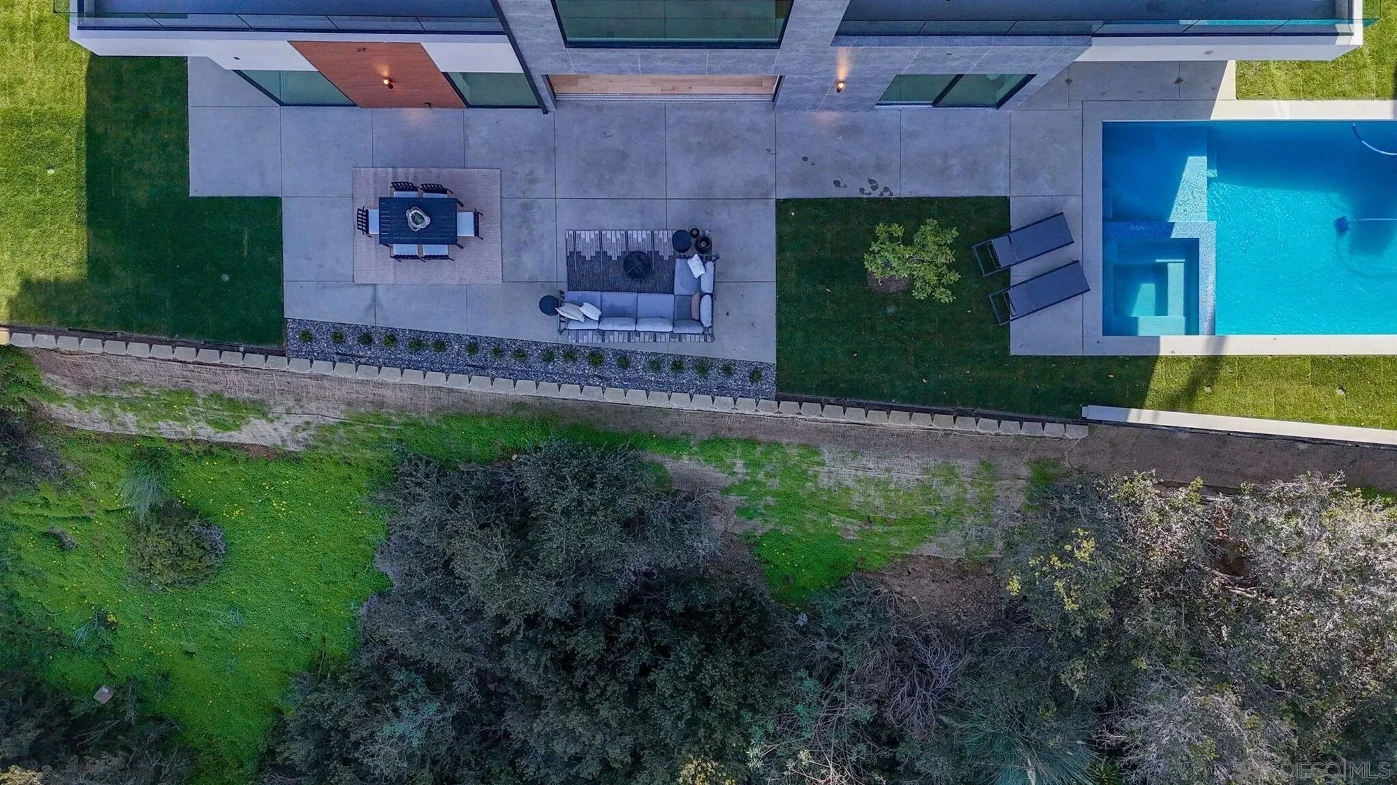 2448 Sagebrush Ct, San Diego, California, United States. - Photo 2