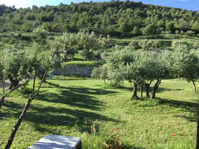 Manosque, Provence-Alpes-Côte d'Azur, France. - Photo 5
