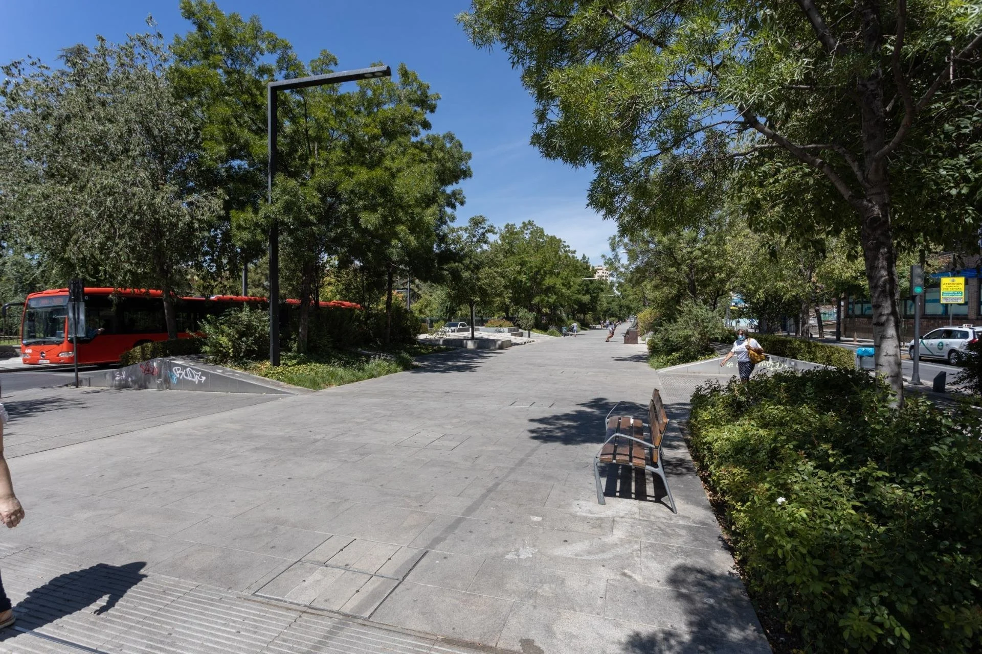 Exterior photo 2