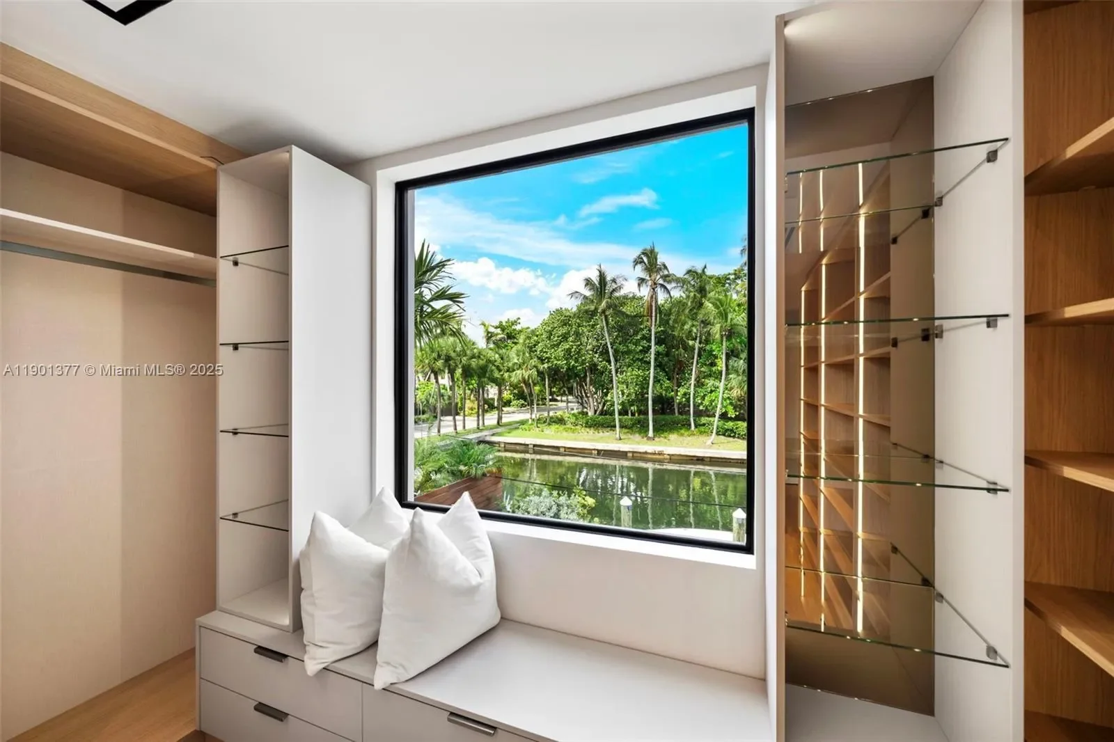 1815 Fairhaven Pl, Miami, Florida, United States. - Photo 22