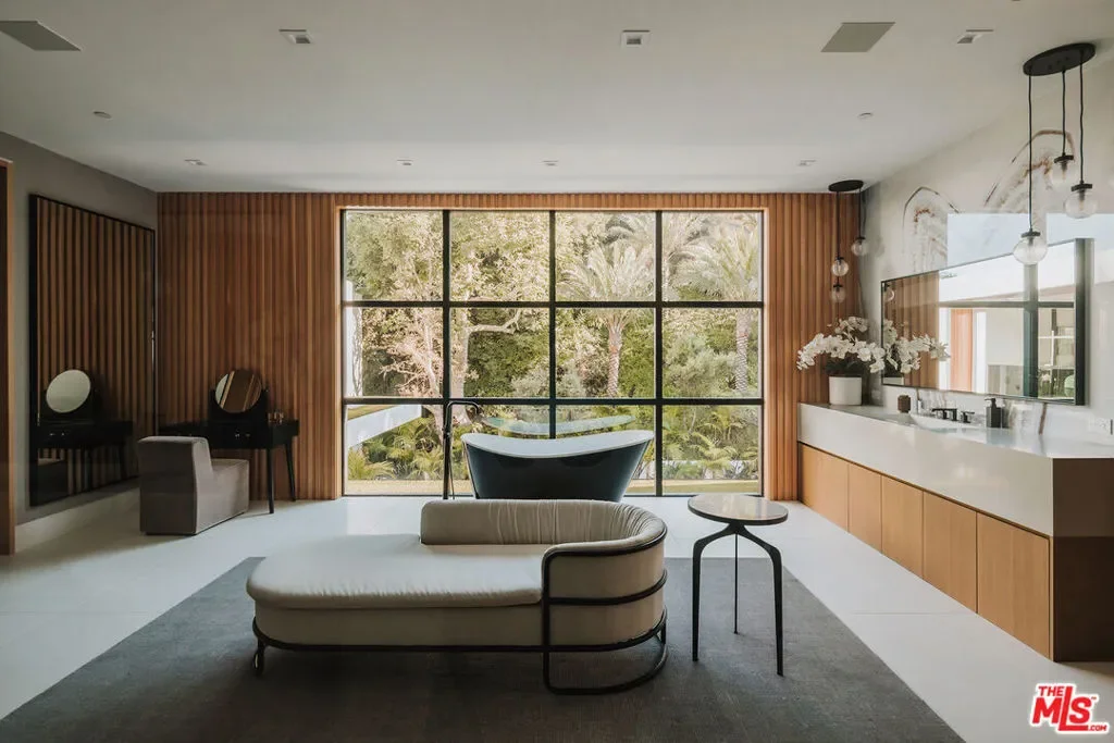 13187 Chalon Road, Los Angeles, California, United States. - Photo 21
