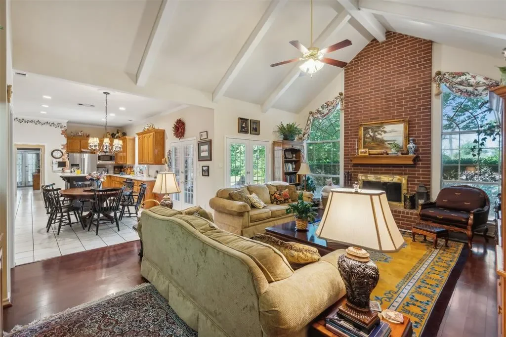 7388 Wilderness Way, Weatherford, Texas, United States. - Photo 11