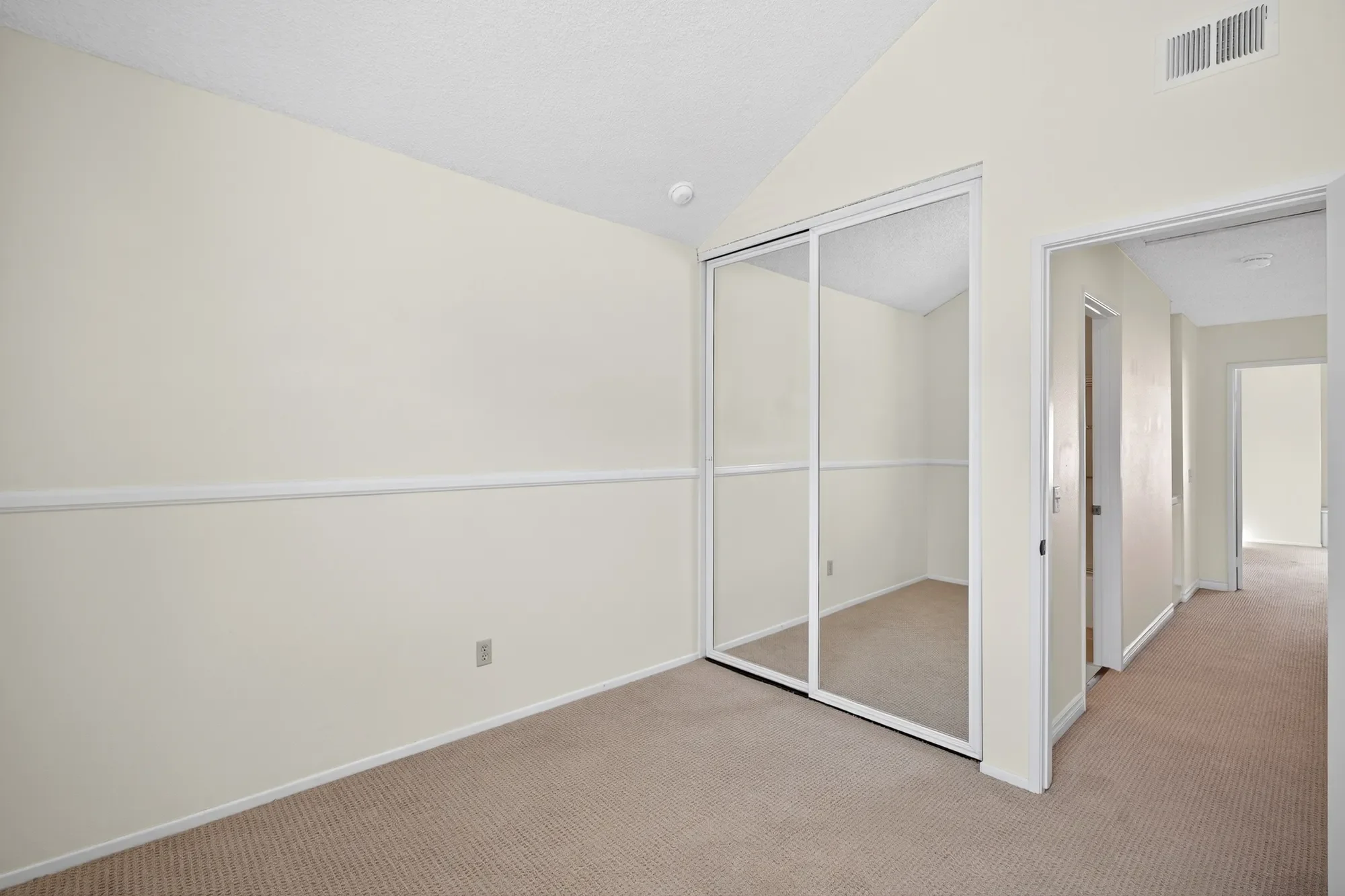 Gallery photo 6