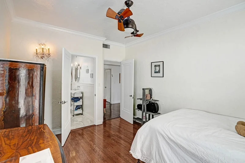 5252 La Gorce Dr , Miami Beach, FL 33140, Miami Beach, Florida, United States. - Photo 38
